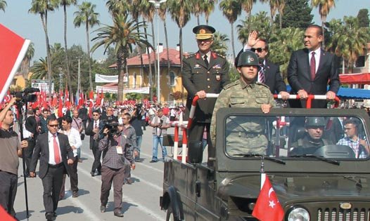 Adana’da 23 Nisan coşkusu 