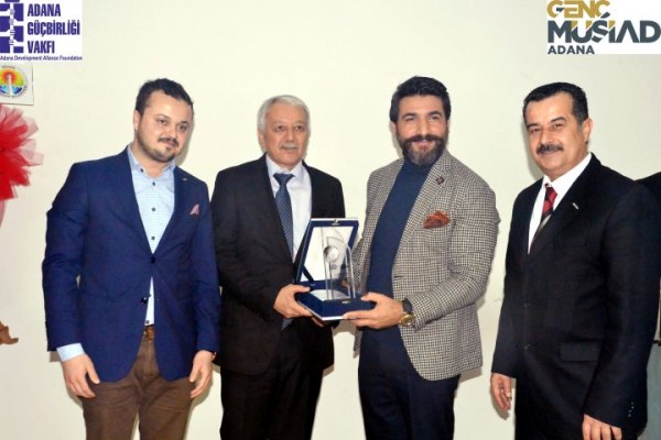 Genç MÜSİAD Adana ve Güç Birliği Vakfı'nın işbirliğiyle Çukurova Üniversitesinde üçüncüsü düzenlenen Kampüs Sanayi Buluşması'nın konuğu Avrupa’nın en iyi otomobil tasarım ödülü sahibi Dizayn Vip yönetim kurulu başkanı  Erba