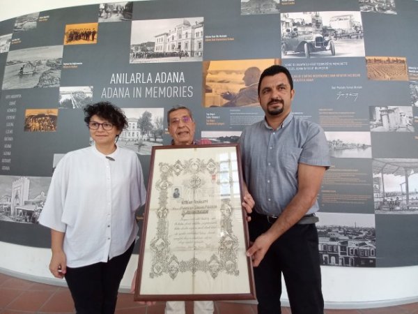 1933 Yılı Ziraat Mektebi Şahadetnamesi diplomasını Müze müdürlüğüne teslim ettik.