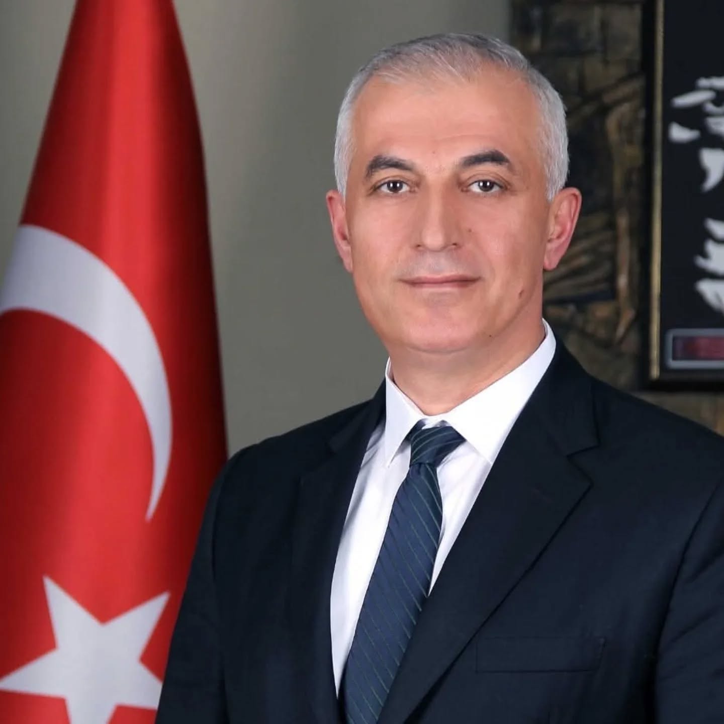 Mütevelli Heyet Üyemiz, Sayın Niyazi Göğer, 